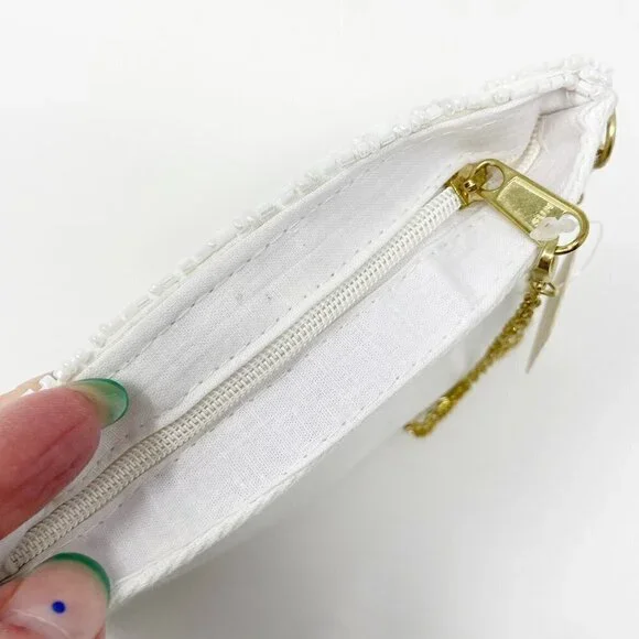 Love Heart Beaded Zip Pouch Gold Chain Handle - Picture 6 of 7